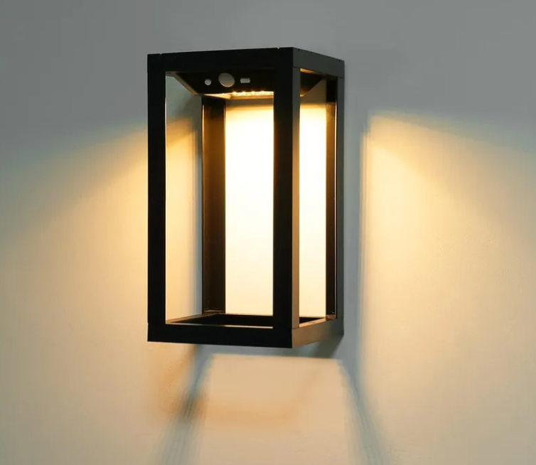 Londres Outdoor Wall Lamp