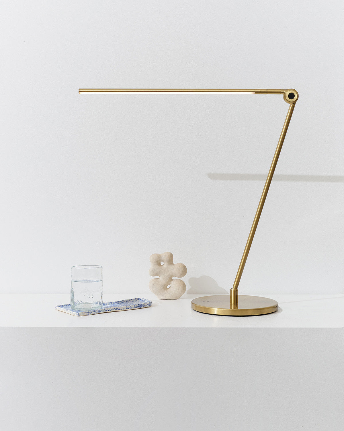 Libra Table Lamp | Dimmable Color-Tunable LED Desk Lamp – Brightech