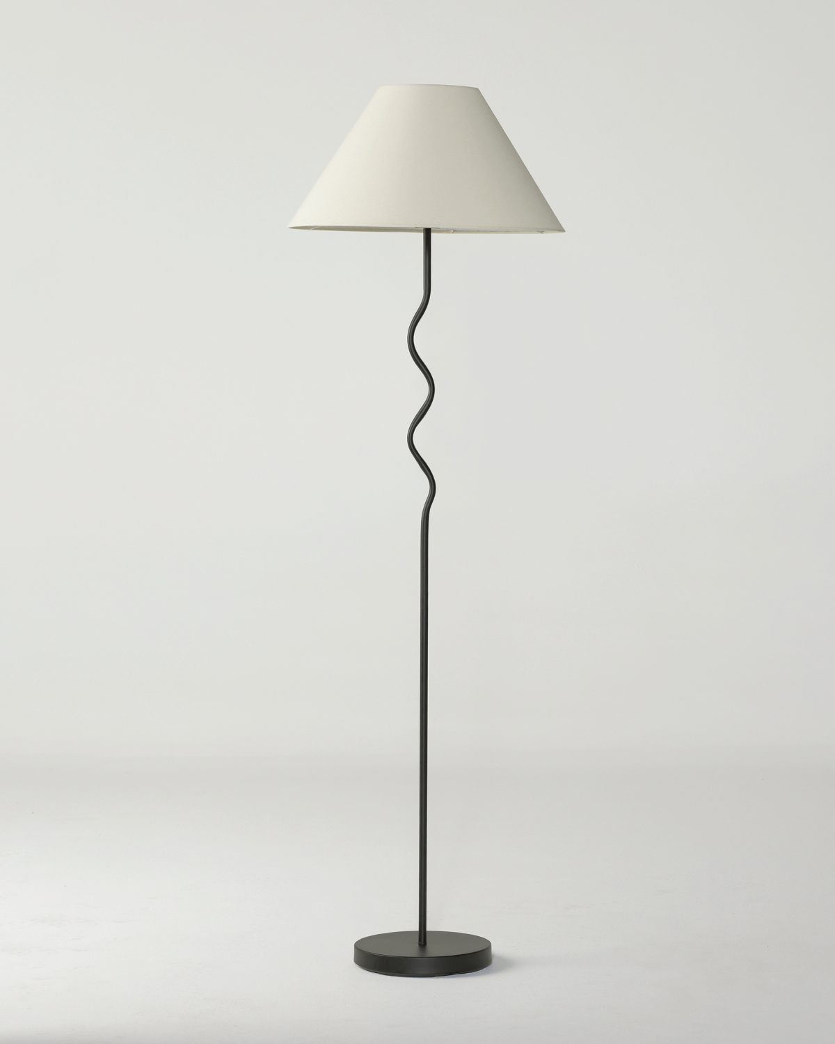 Squiggle Floor Lamp | Curvy Sculptural Floor Lamp – Brightech