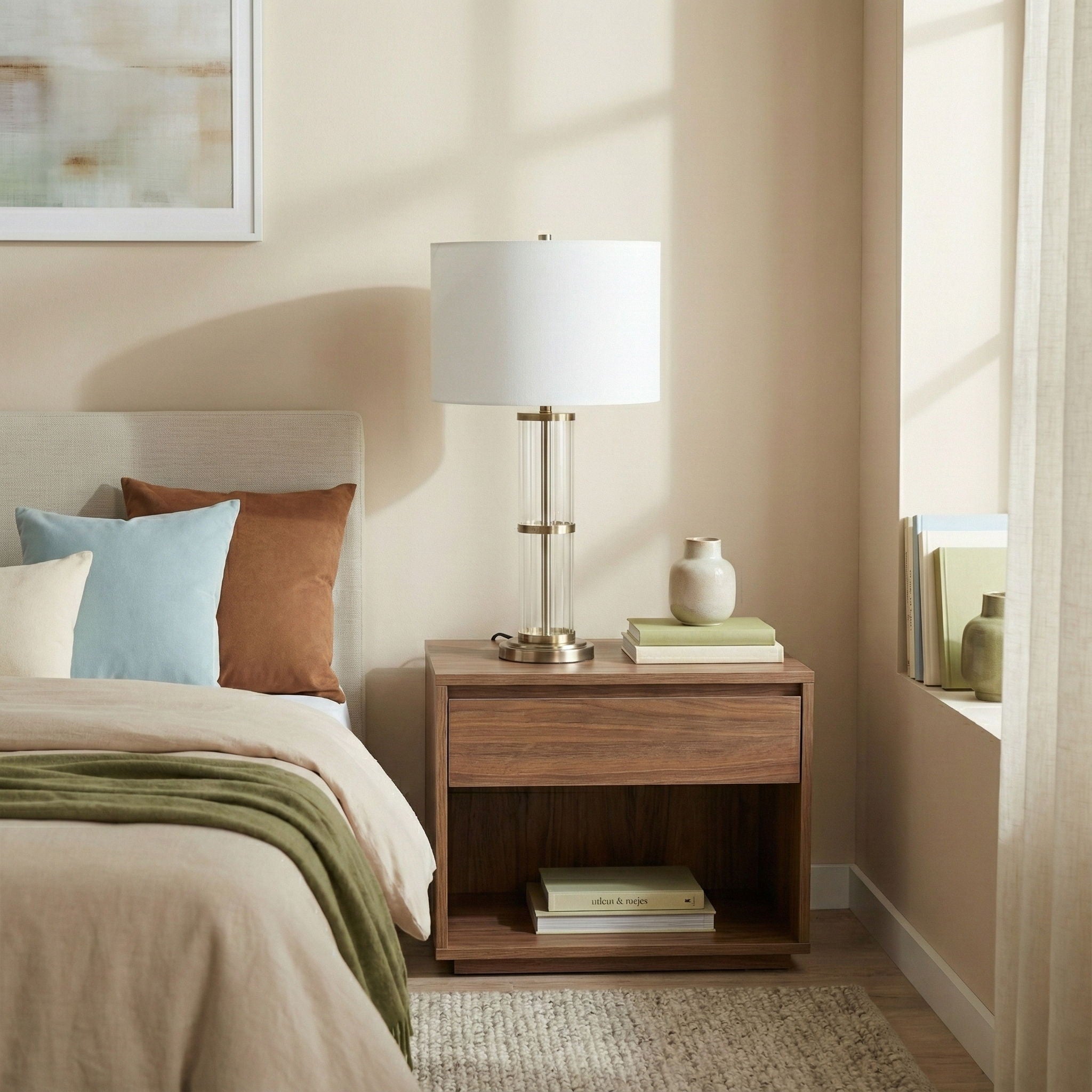 Echo Clear Glass Table Lamp | Clear Glass & Brushed Nickel Contemporary Table Lamp
