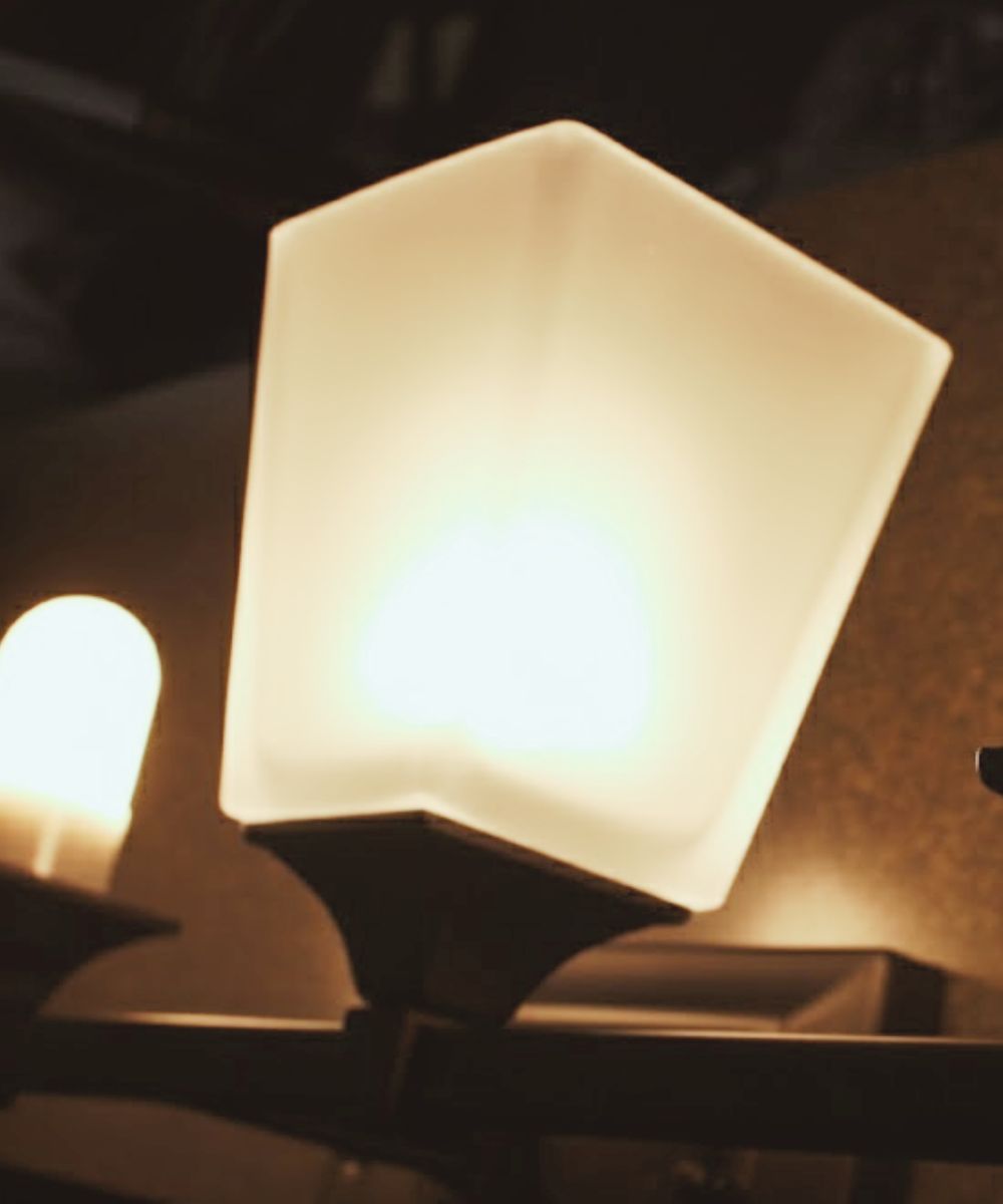 Scott Wall Lamp