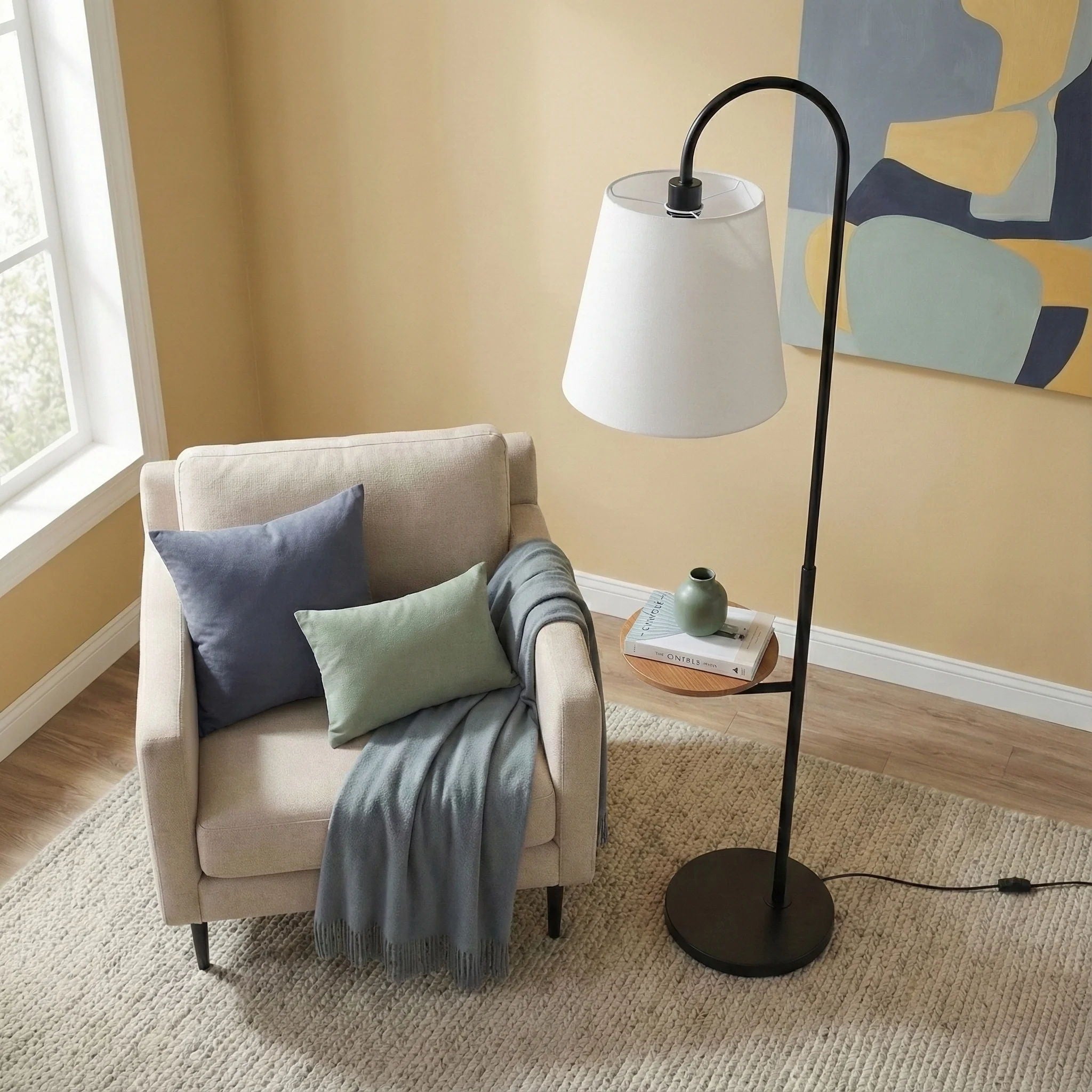 Seoul Floor Lamp with Table Base | Contemporary Floor Lamp with Integrated Side Table