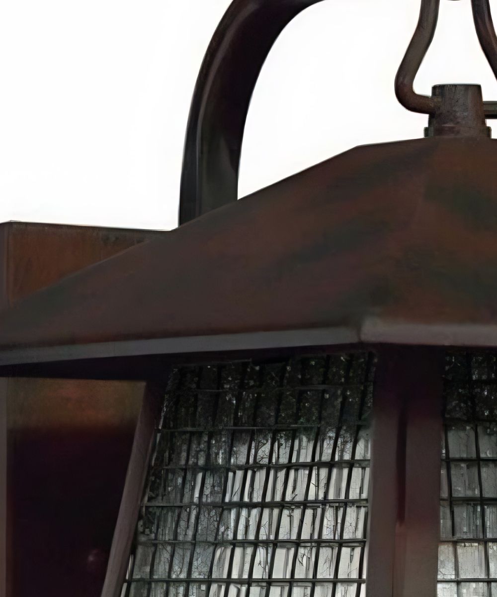 Ernest Outdoor Wall Lamp