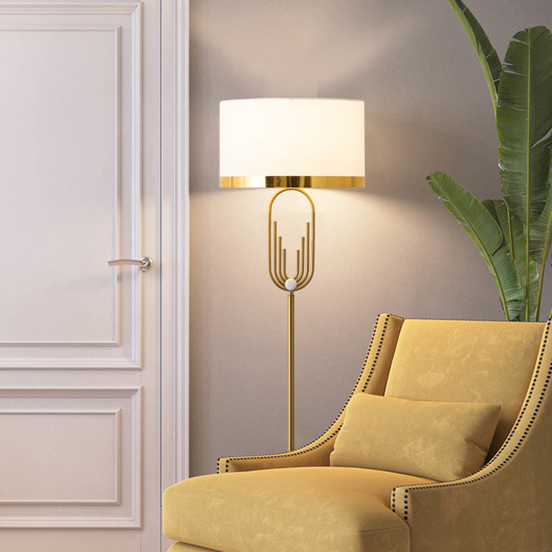 Modern Vertical Reading Floor Lamp