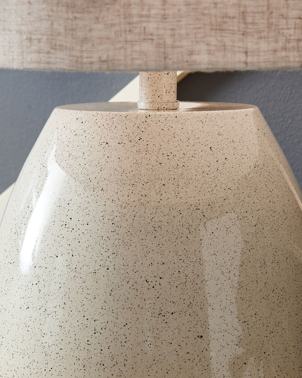 Linas Metal Table Lamp | Cream Shapely Metal Casual Contemporary Table Lamp