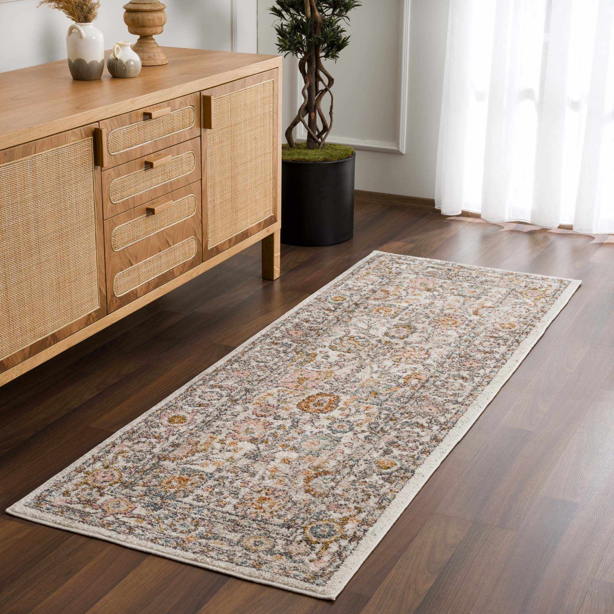 Herstmonceux Traditional Area Rug | Elegant Medium-Pile Rug – Boutique Rugs