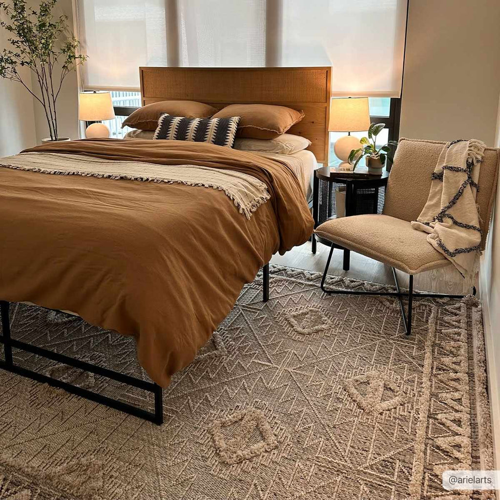 Agoo Aztec-Inspired Area Rug | Neutral Tones