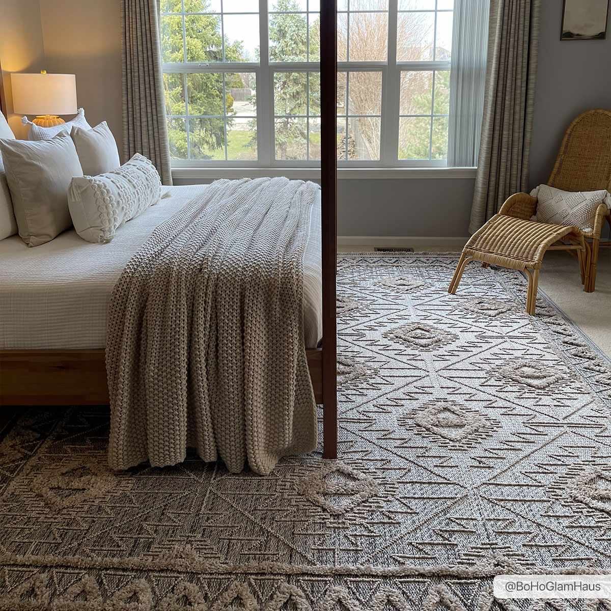 Agoo Aztec-Inspired Area Rug | Neutral Tones