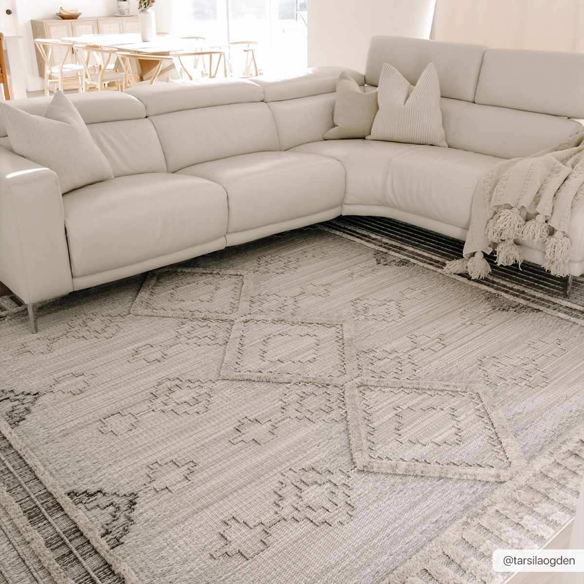 Amaga High-Low Area Rug | Diamond Pattern Design