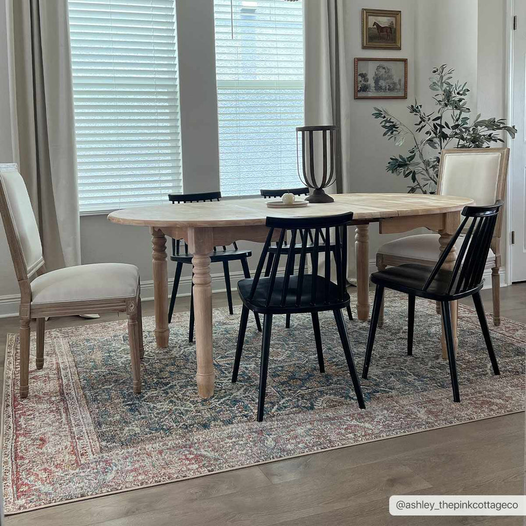 Avel Washable Area Rug | Traditional Bordered Design