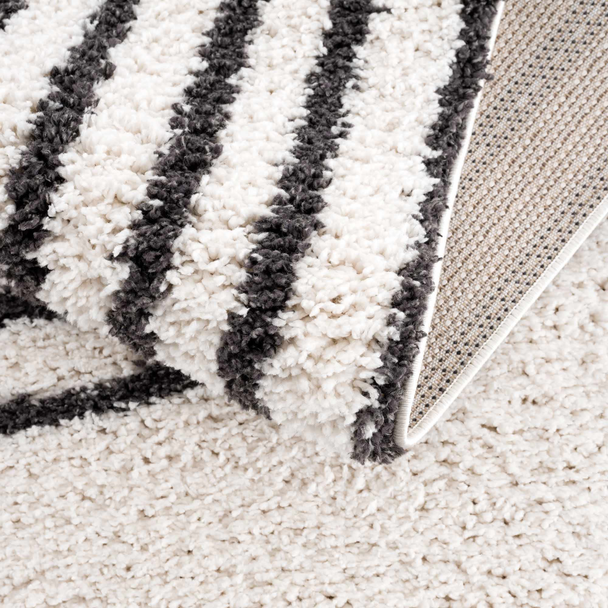 Bauer Black & White Shag Area Rug | Rainbow Design
