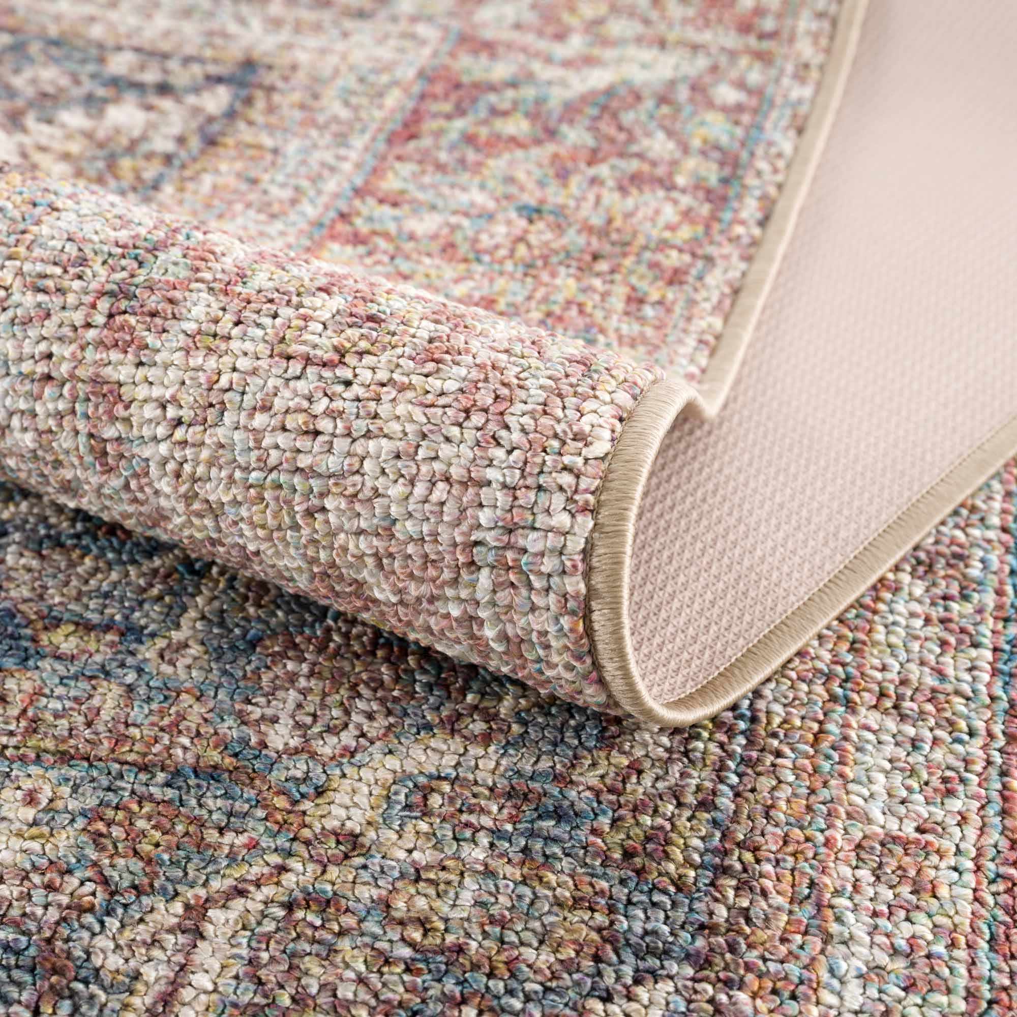 Avel Washable Area Rug | Traditional Bordered Design
