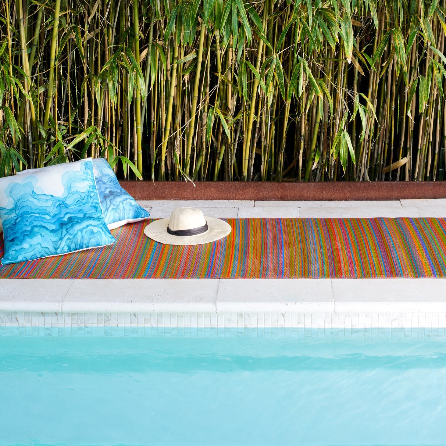 Cancun Outdoor Rug | Modern Striped Multicolor Design