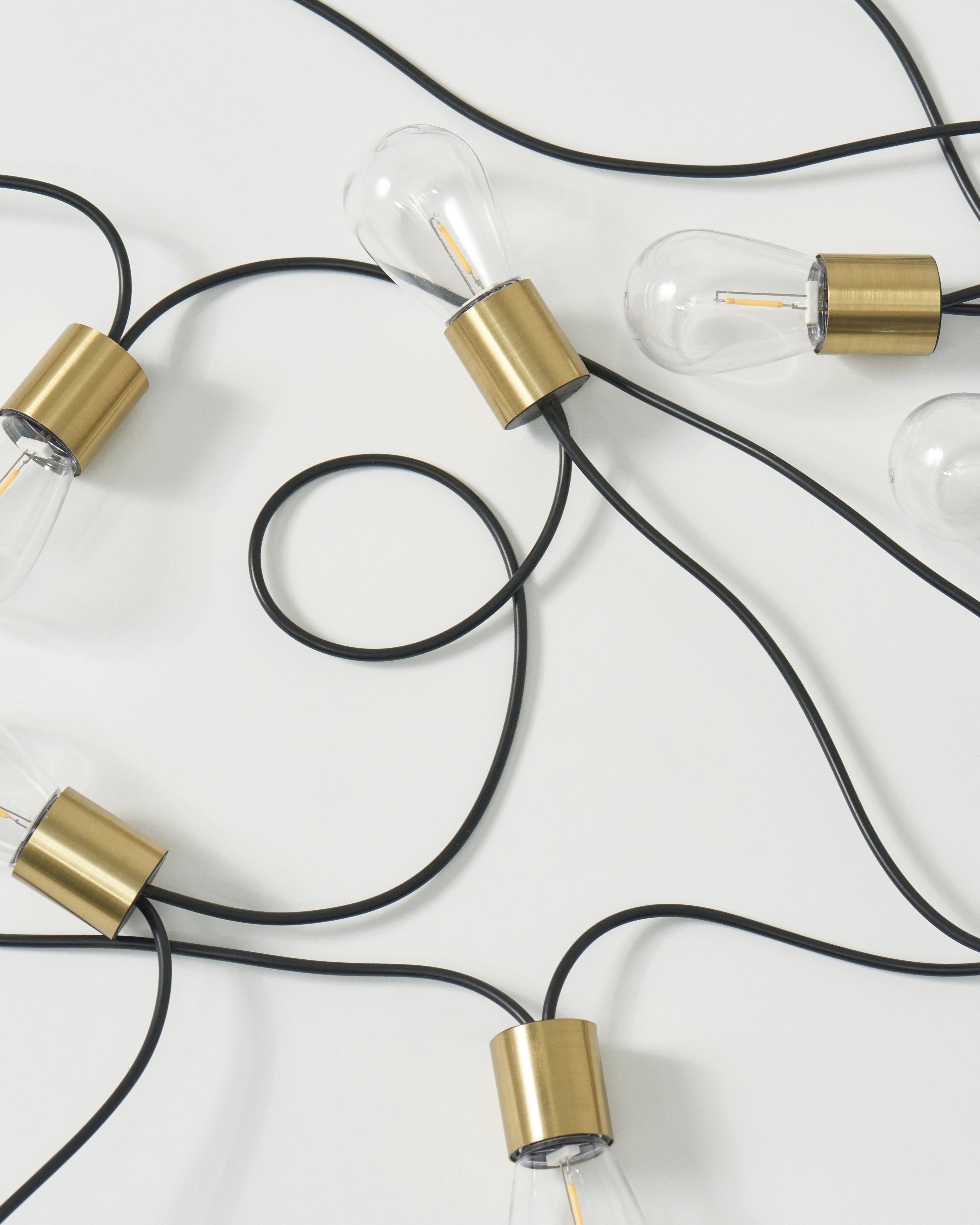 Glow Solar String Lights | Elegant Brass Detail Auto-On LED