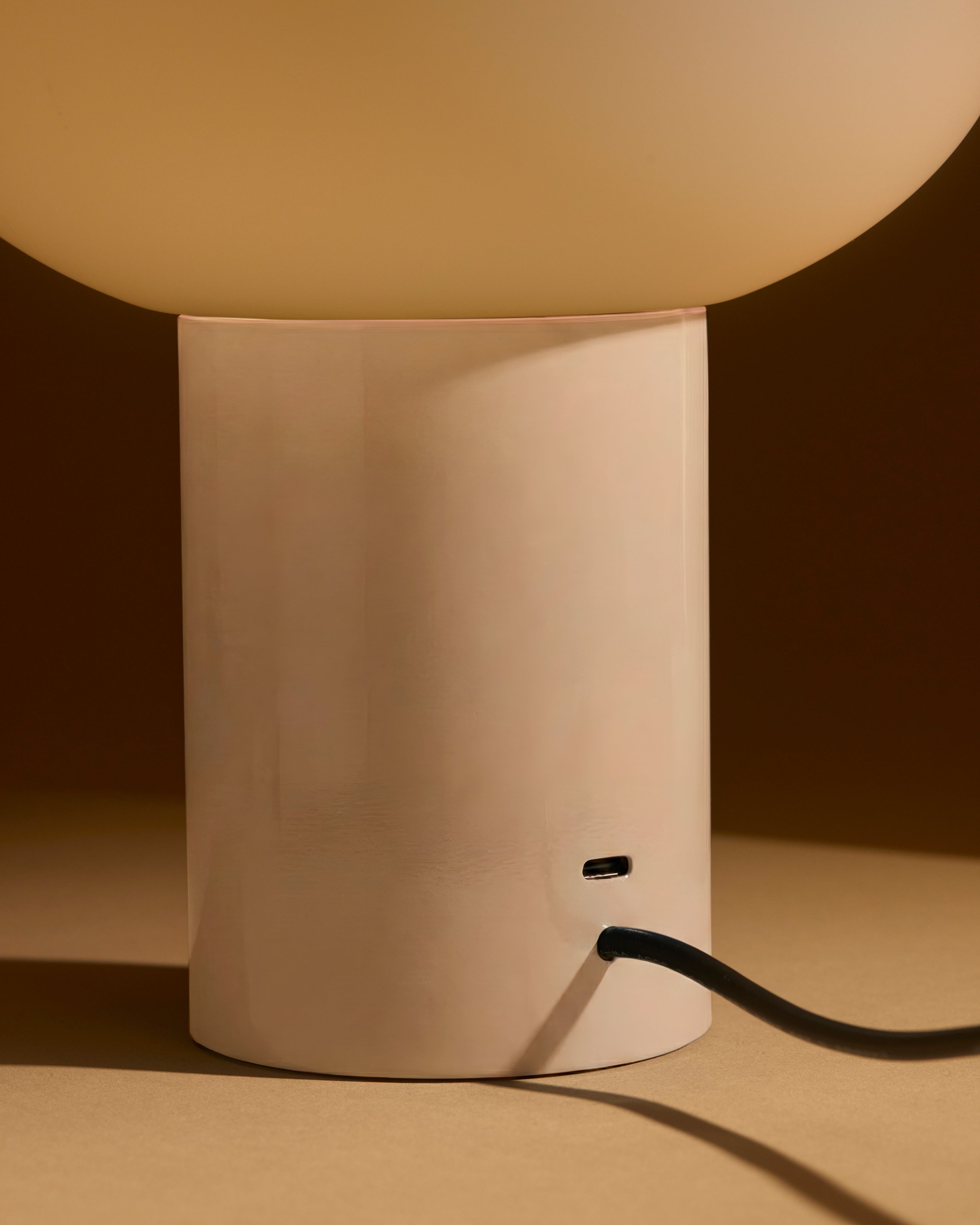 Ivy Table Lamp | Modern Frosted Globe Table Lamp – Brightech