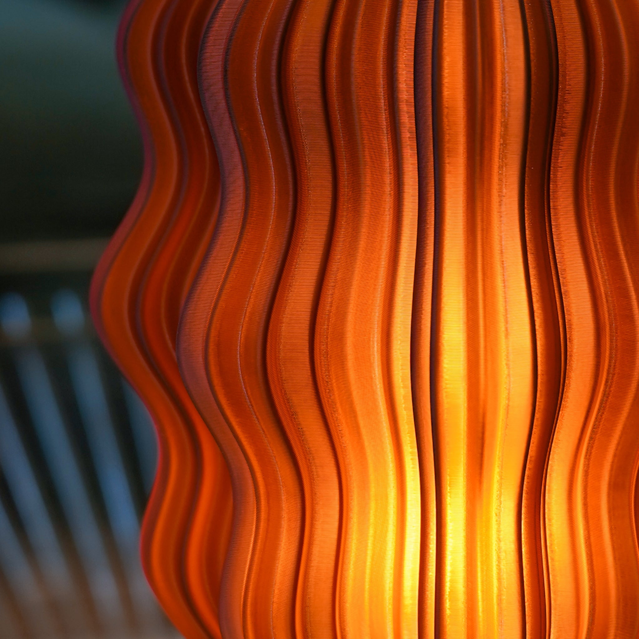 Cordless Mini Wavy Lamp | Rechargeable 3D Printed Table Lamp – Wooj Design
