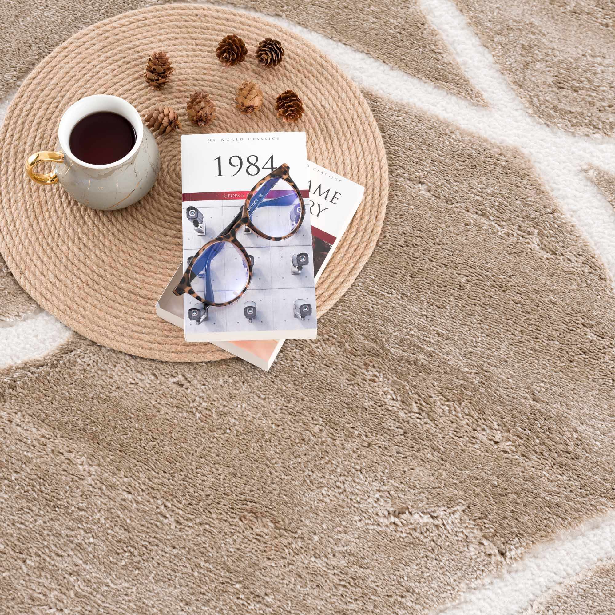 Azana Cream Area Rug | Modern Minimalist Line Design