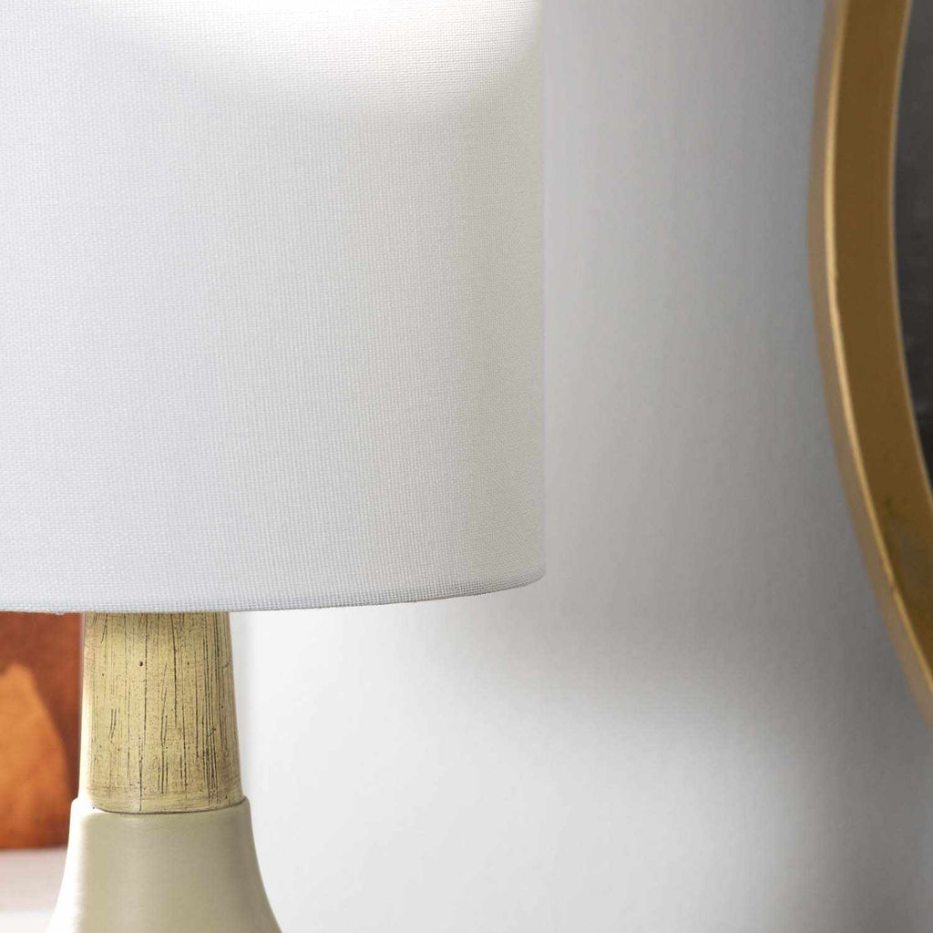 Gattaran Resin Table Lamp