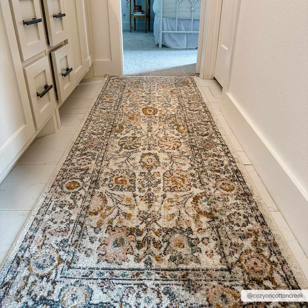 Herstmonceux Traditional Area Rug | Elegant Medium-Pile Rug – Boutique Rugs