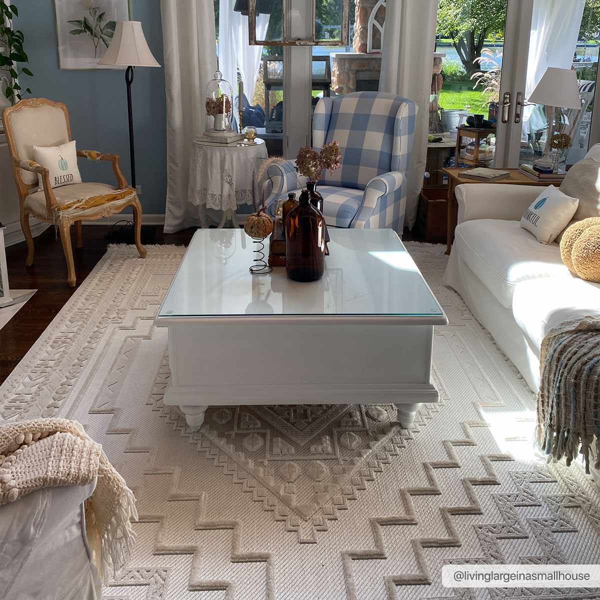 Alya Ivory Fringe Area Rug | Textured Medallion Design – Hauteloom