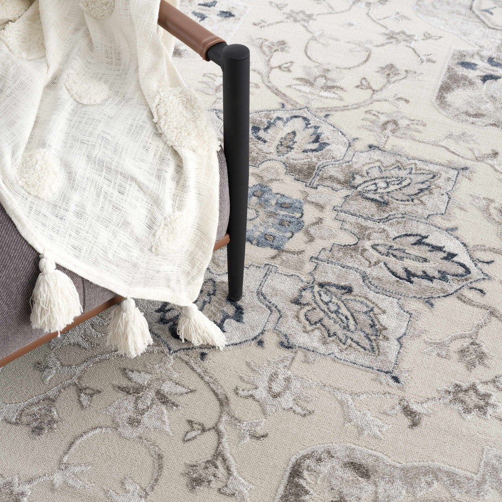 Calum Blue & Gray Medallion Area Rug | Floral Pattern Design