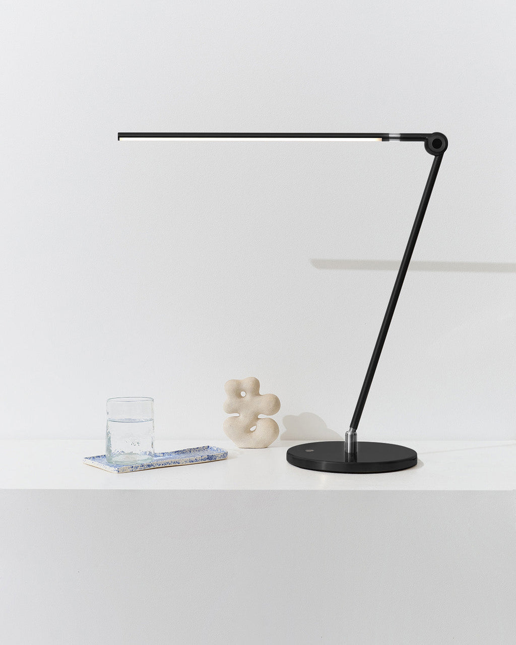 Libra Table Lamp | Dimmable Color-Tunable LED Desk Lamp – Brightech