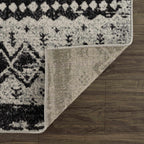 Lyssons Area Rug