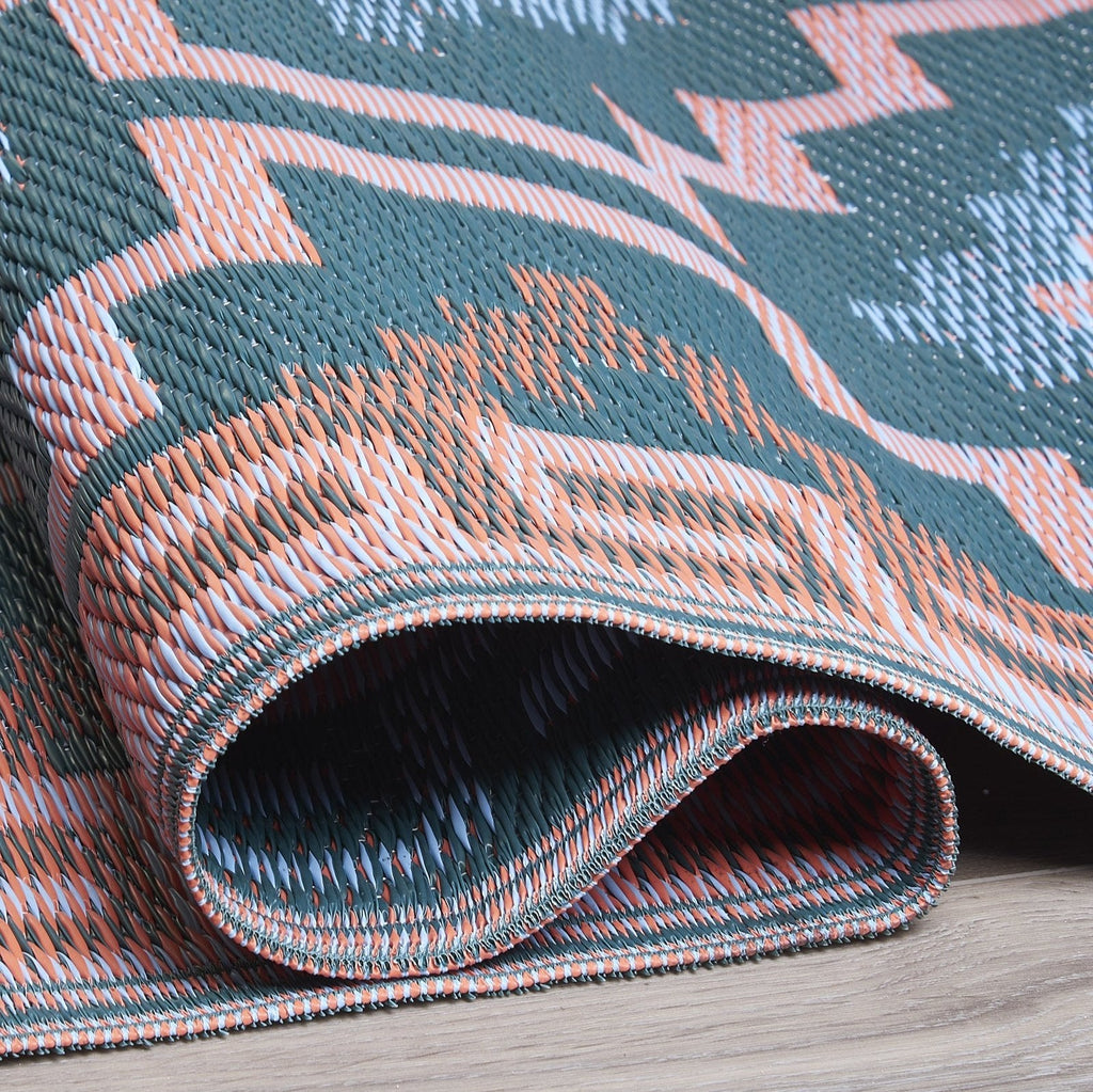 Lhasa Green Outdoor Rug | Boho Geometric Design