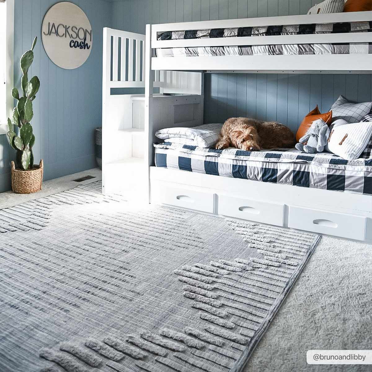 Maulawin Area Rug