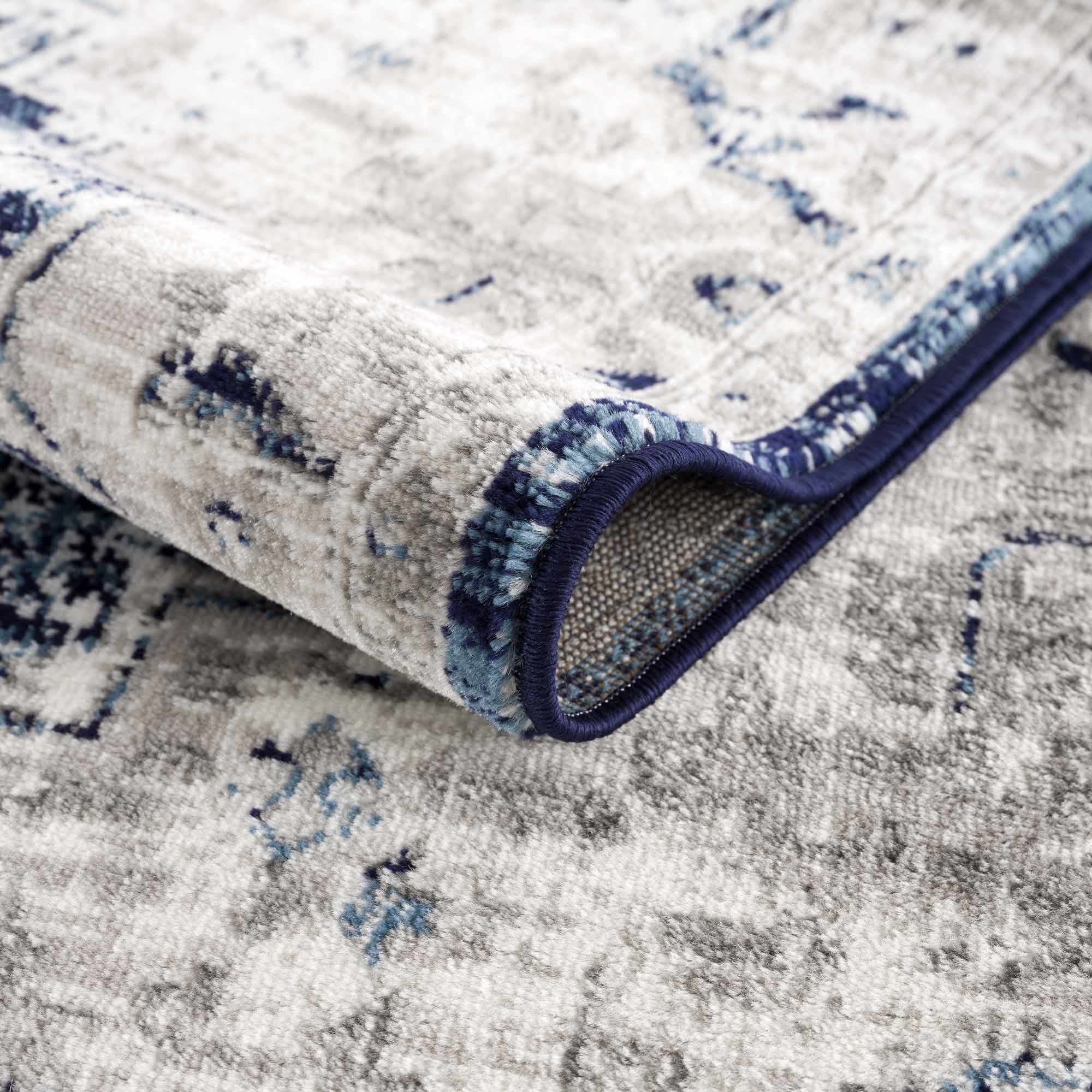 Buenaventura Navy Medallion Area Rug | Traditional Design
