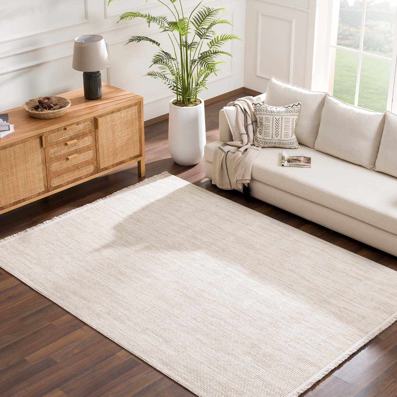 Gowan Fringed Solid Area Rug