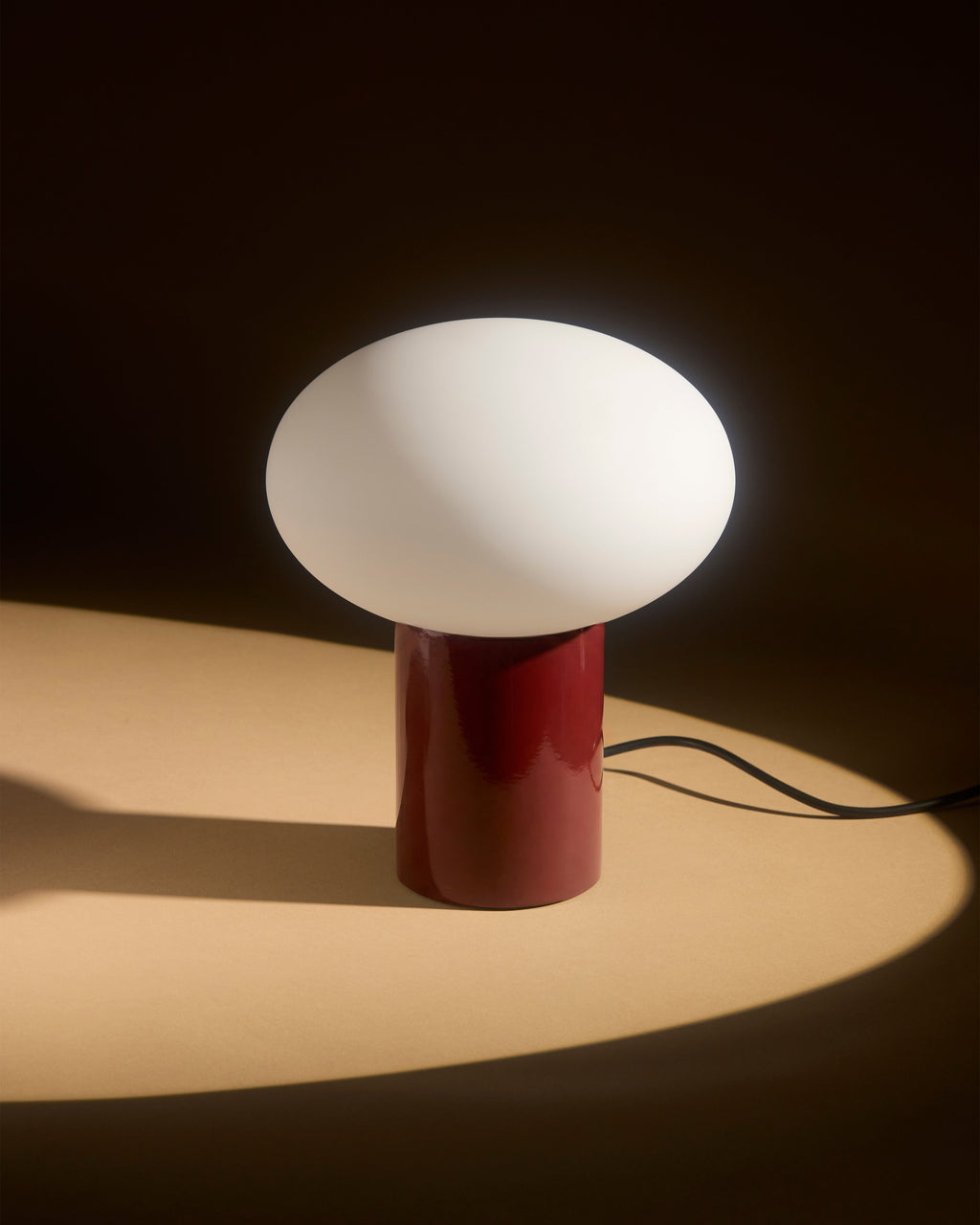 Ivy Table Lamp | Modern Frosted Globe Table Lamp – Brightech