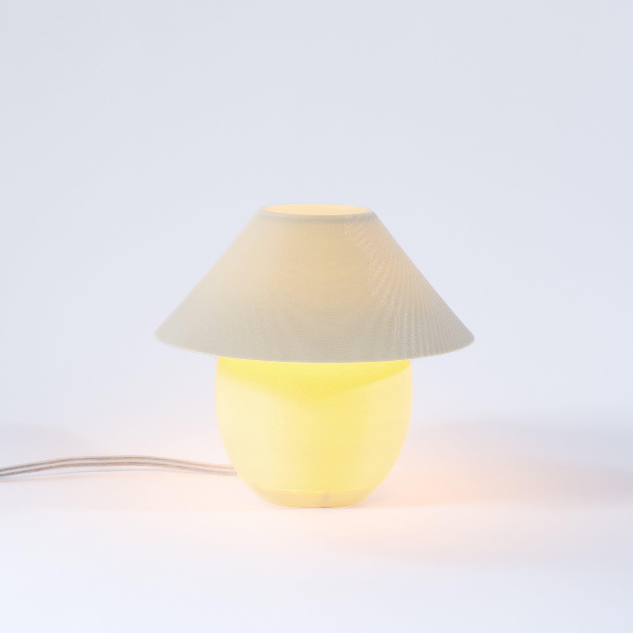 Scoop Lamp | 3D Printed Ceramic-Inspired Designer Table Lamp – Analuisa Corrigan x Wooj Design