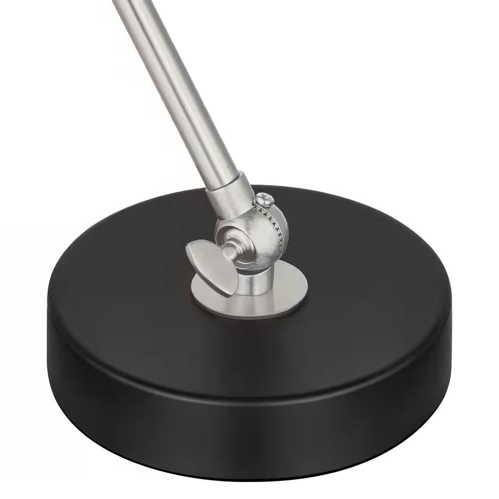Simple Metal Desk Light