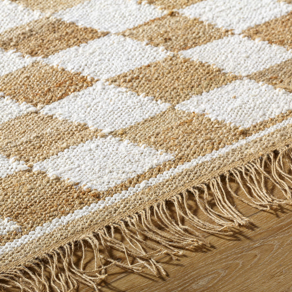 Kamey Tiria Handmade Jute Area Rug