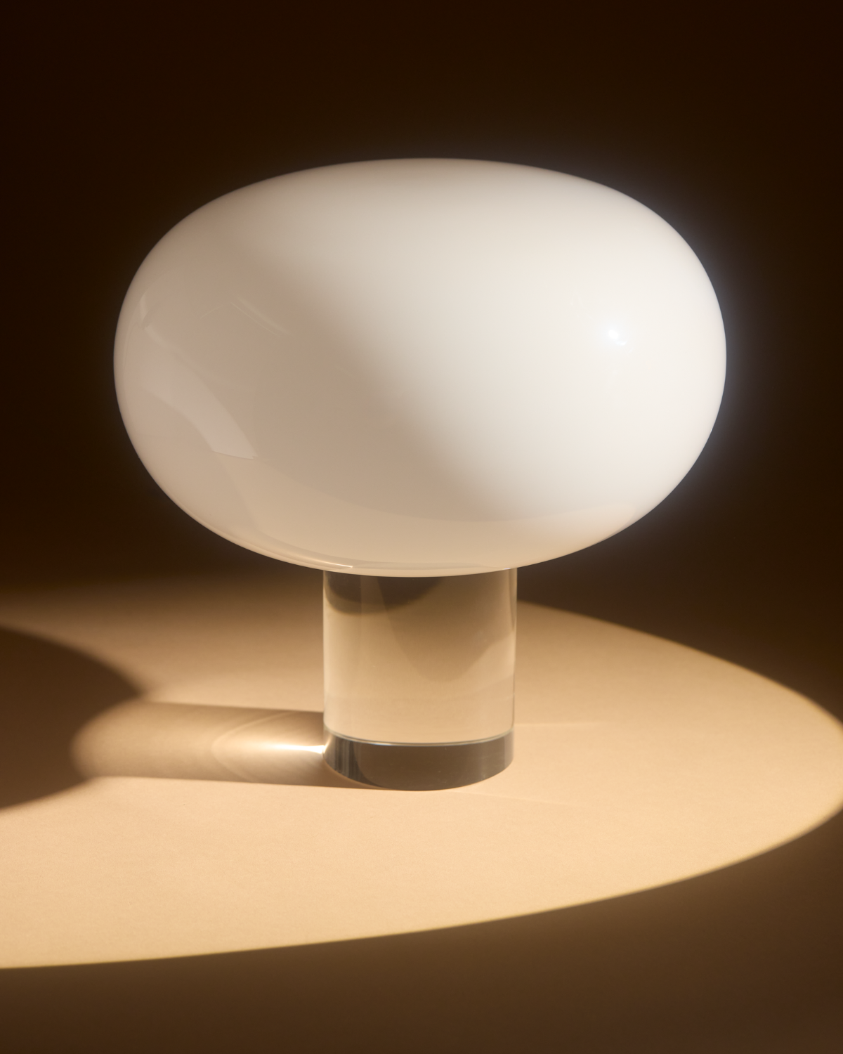 Callisto Table Lamp | Sculptural Glass Base Table Lamp – Brightech