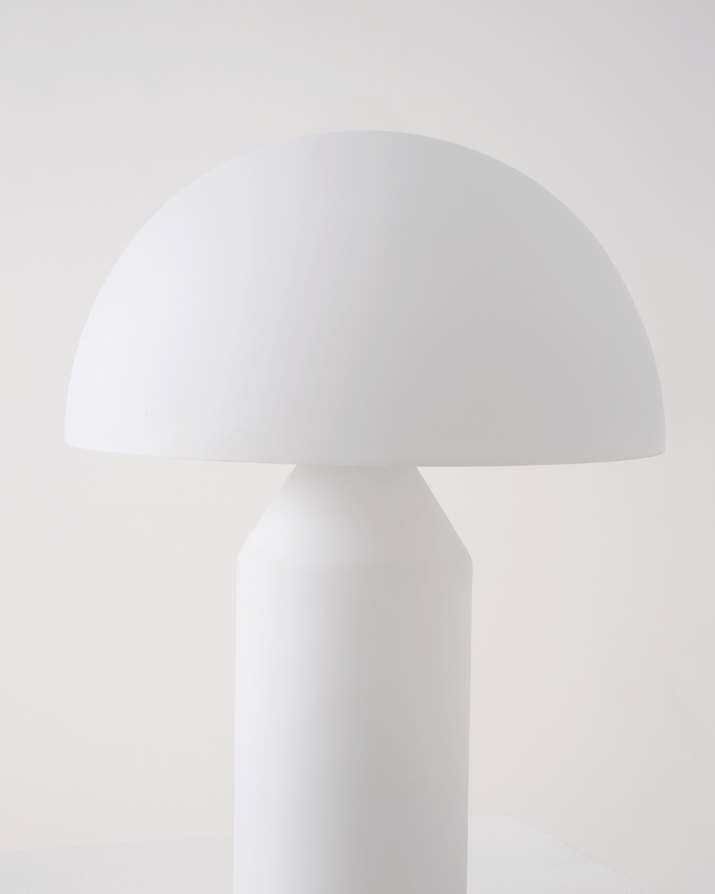 Venus Table Lamp | Brass Globe Table Lamp