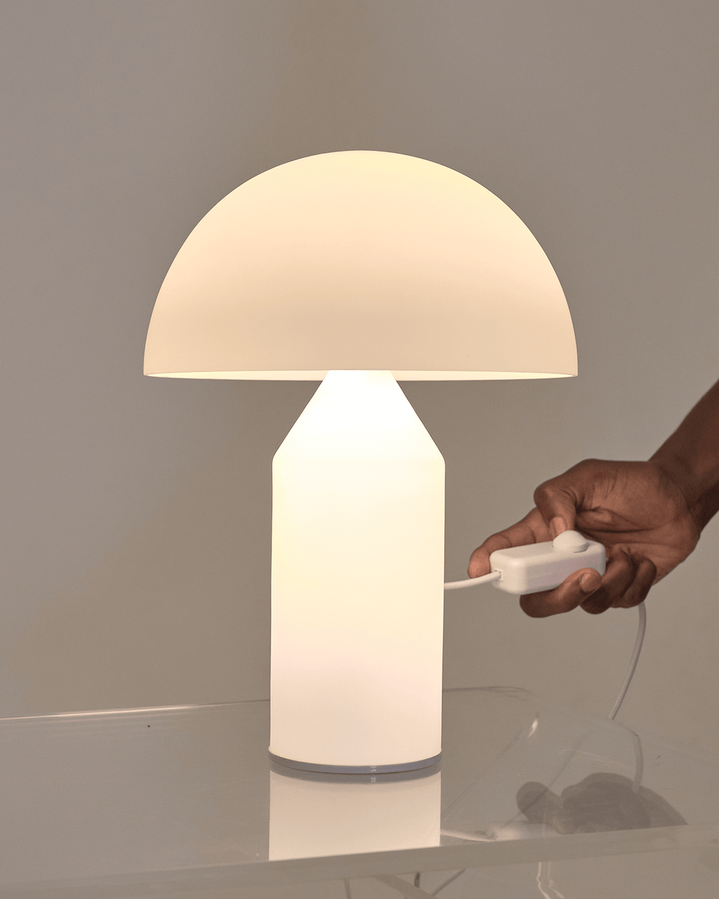 Venus Table Lamp | Brass Globe Table Lamp