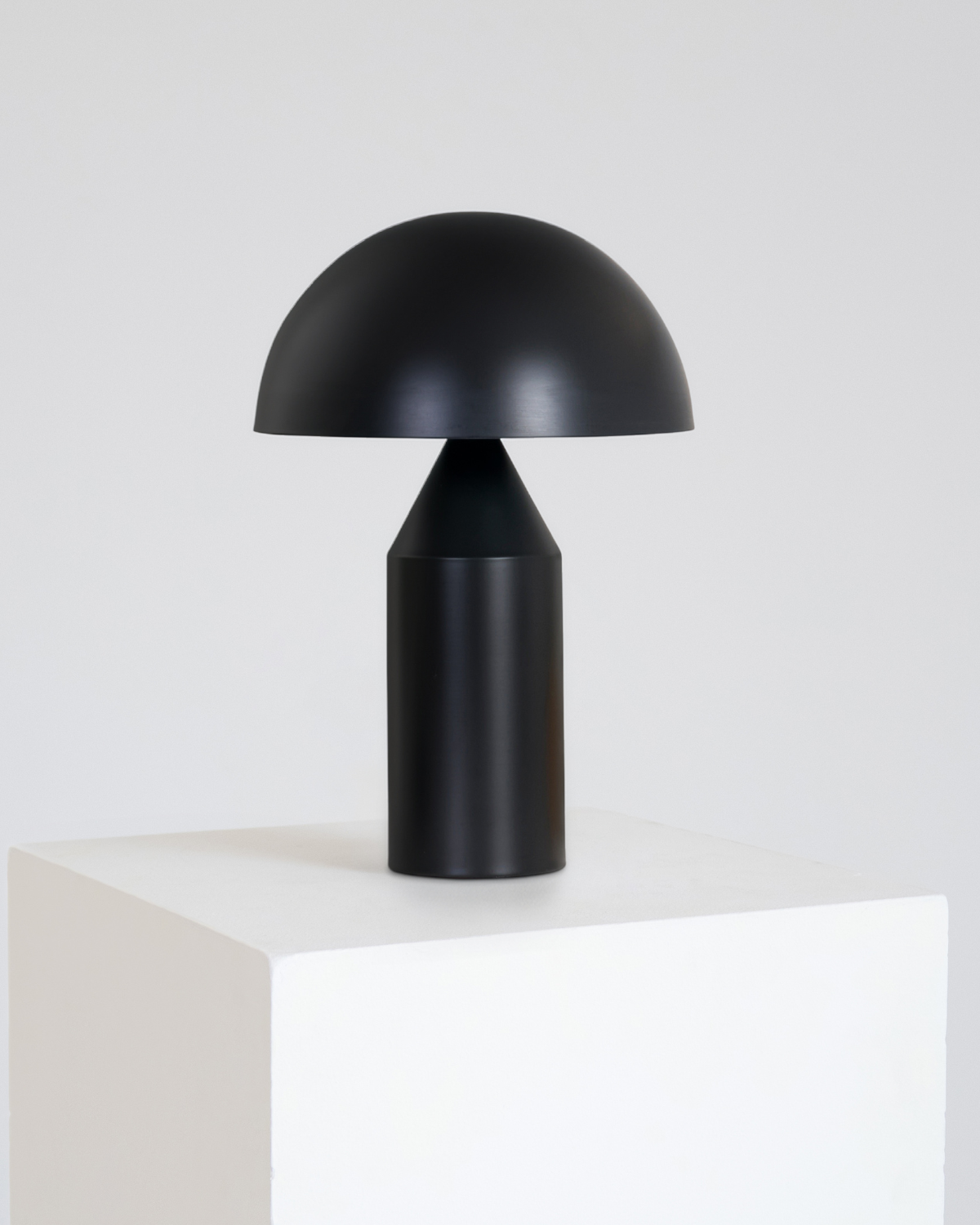 Venus Table Lamp | Brass Globe Table Lamp