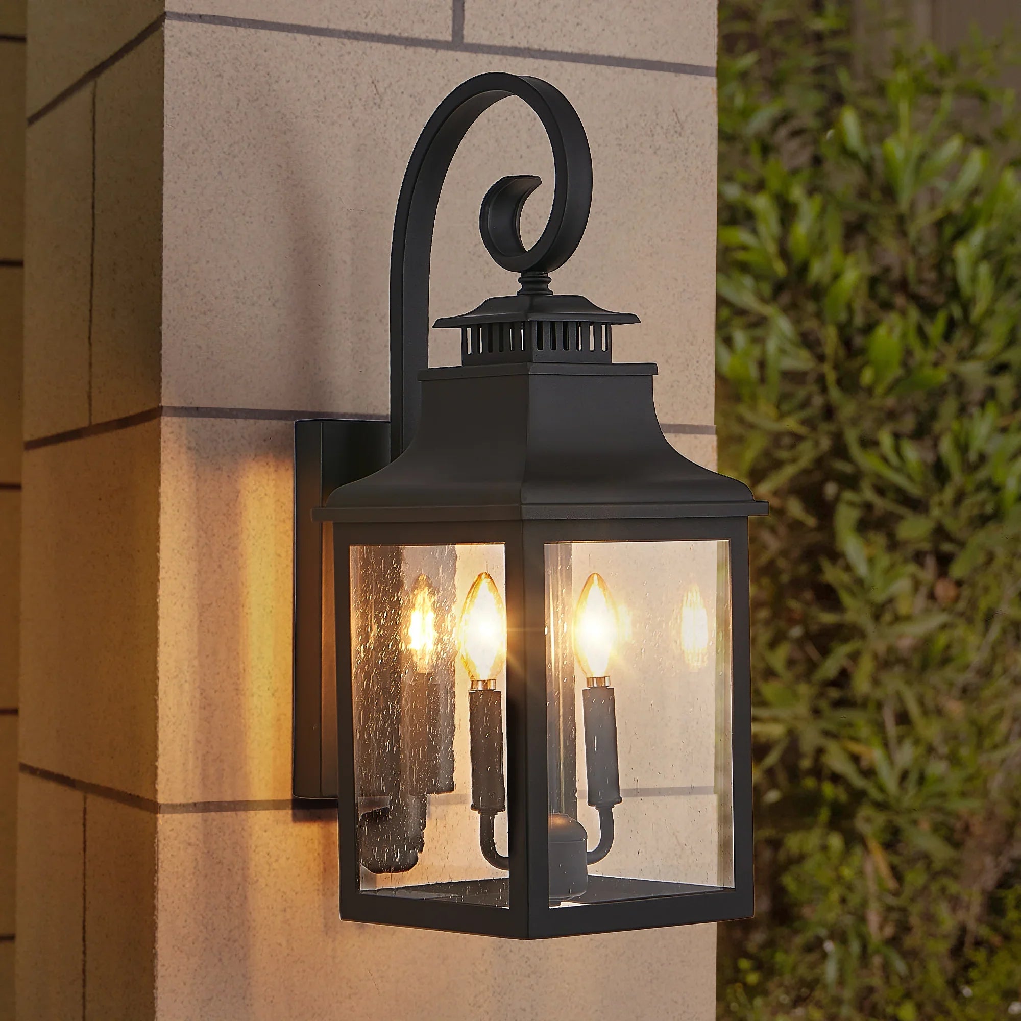 1800 Outdoor Wall Light
