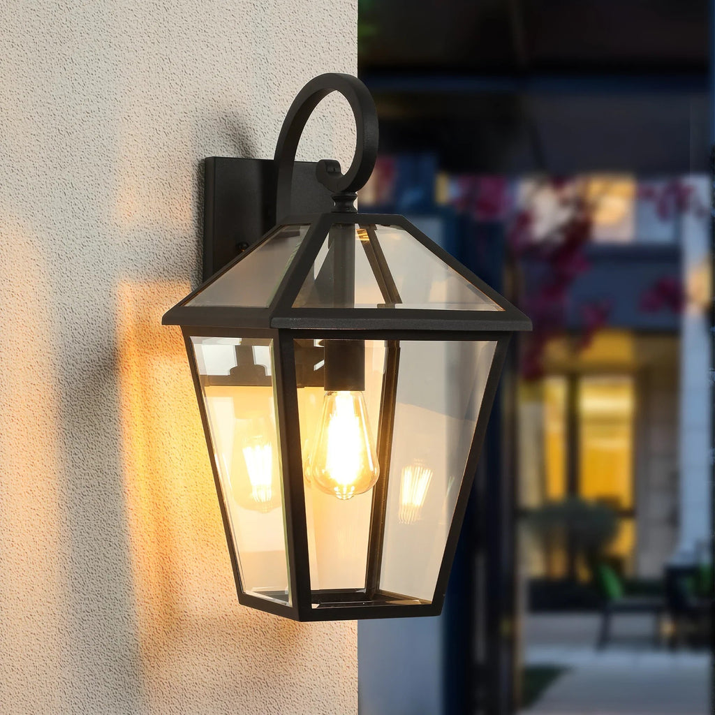 Tommy Outdoor Wall Light 2-Pack