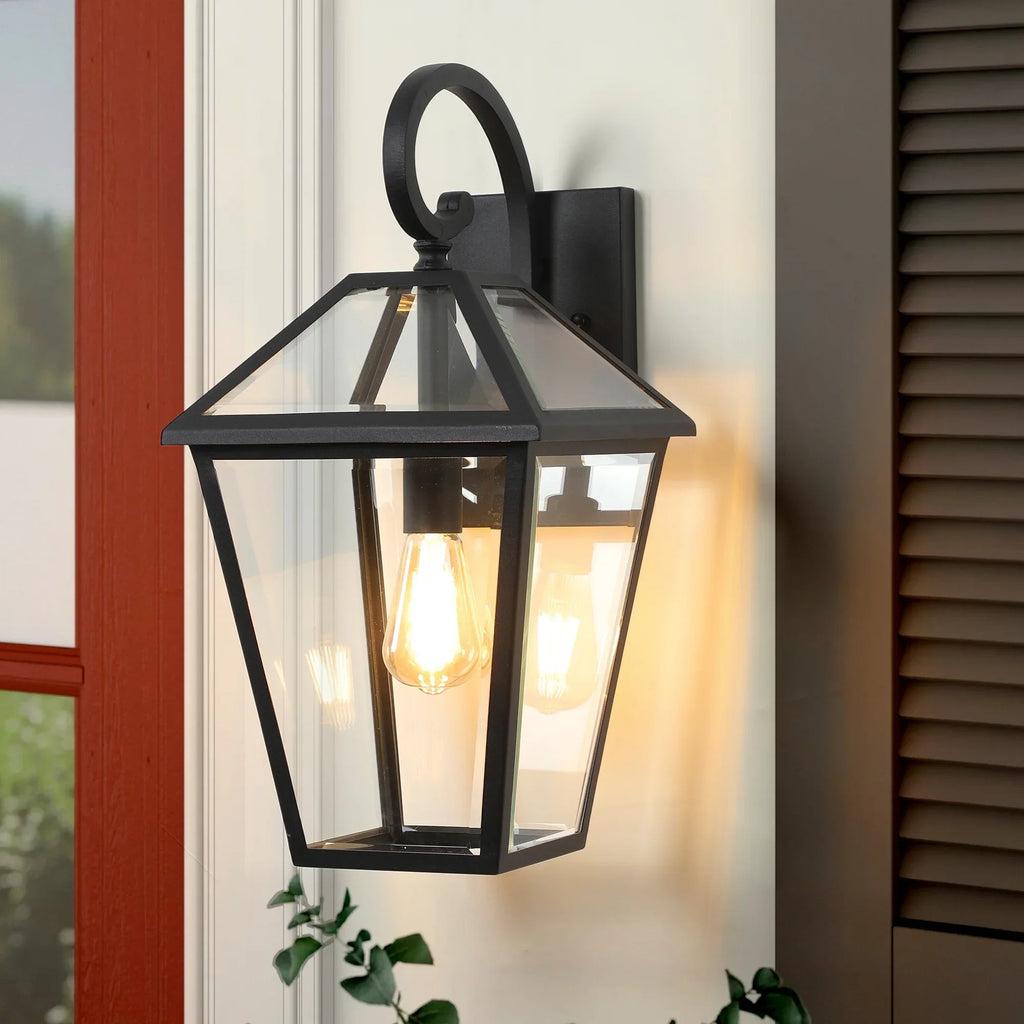 Tommy Outdoor Wall Light 2-Pack