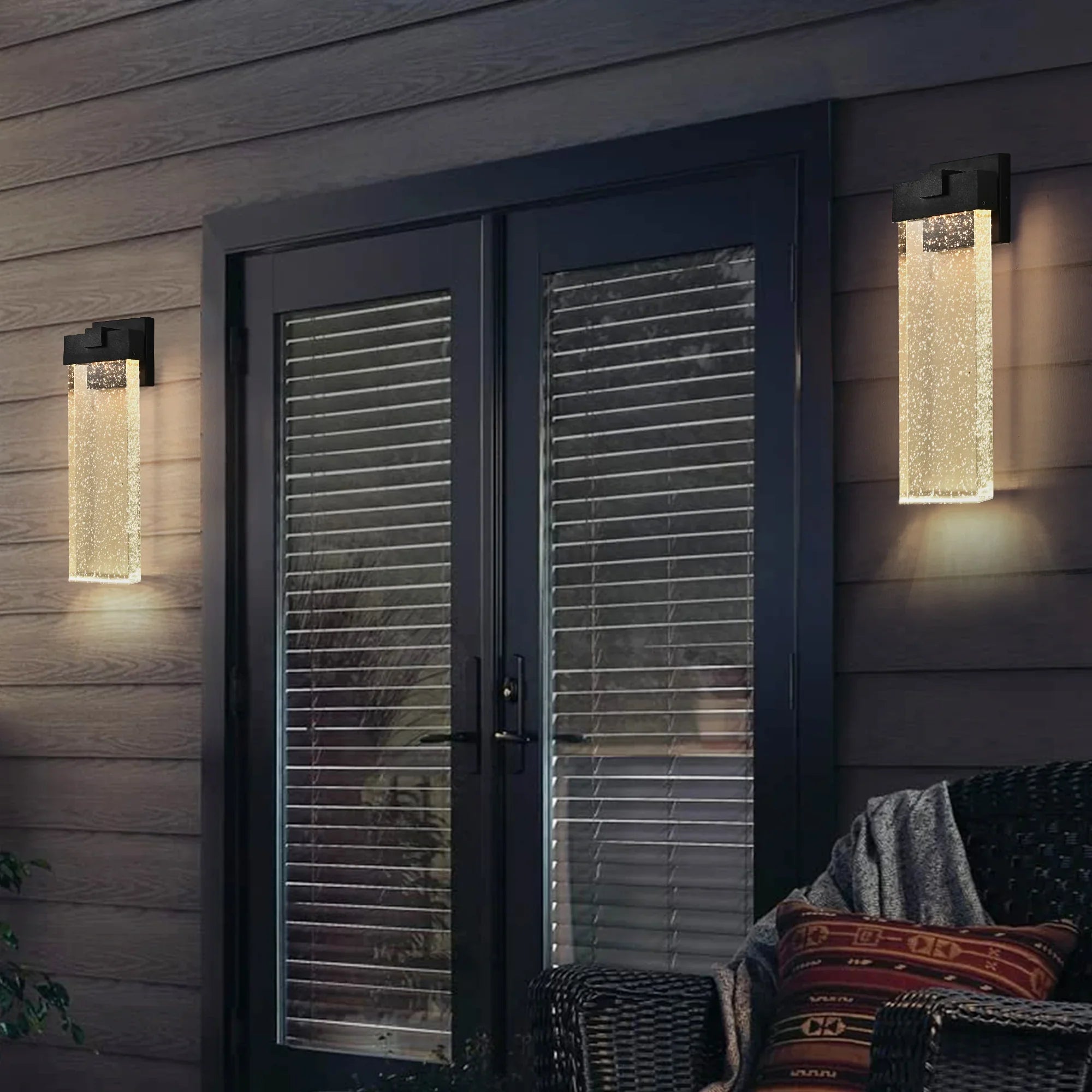 Conaco Outdoor Wall Light