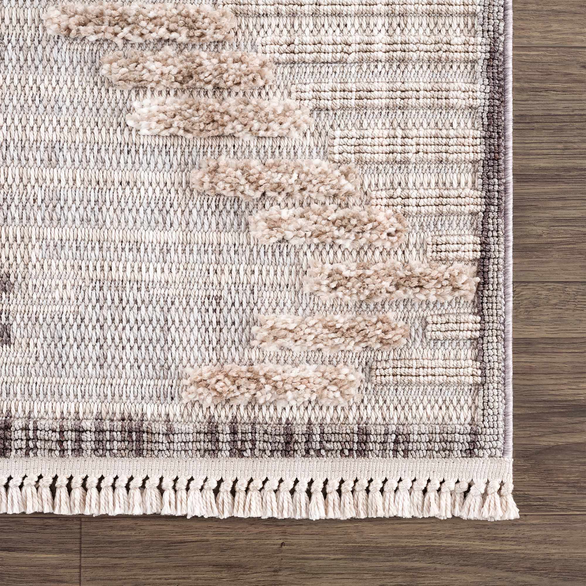 Maulawin Area Rug