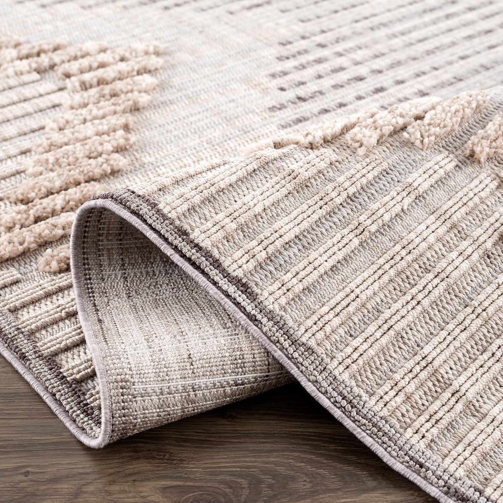 Maulawin Area Rug