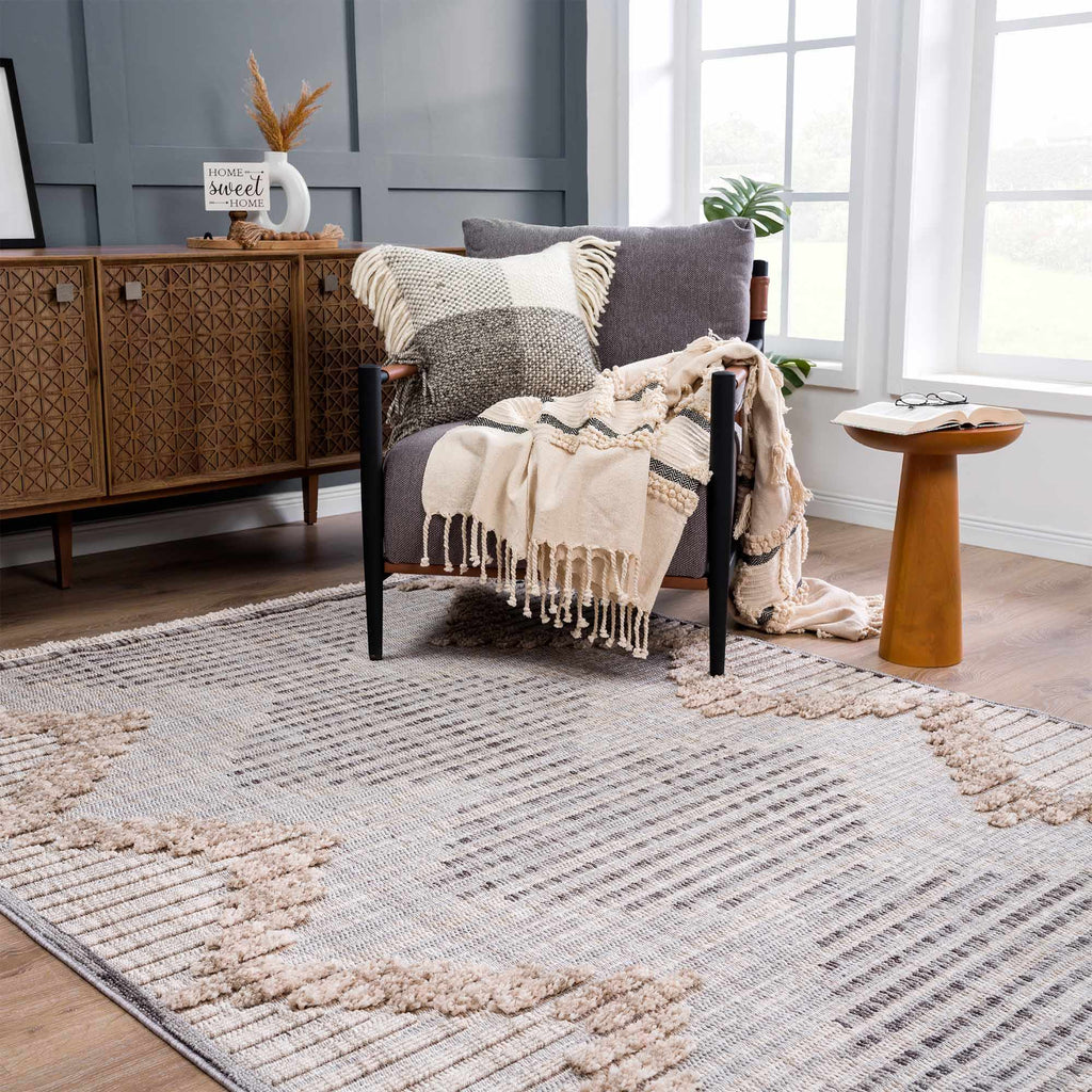 Maulawin Area Rug