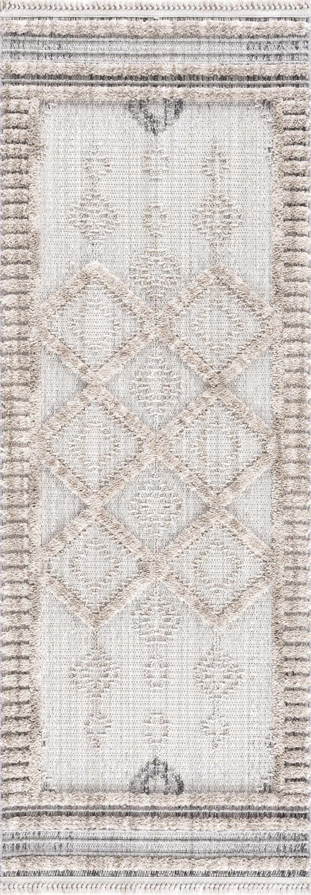 Amaga High-Low Area Rug | Diamond Pattern Design