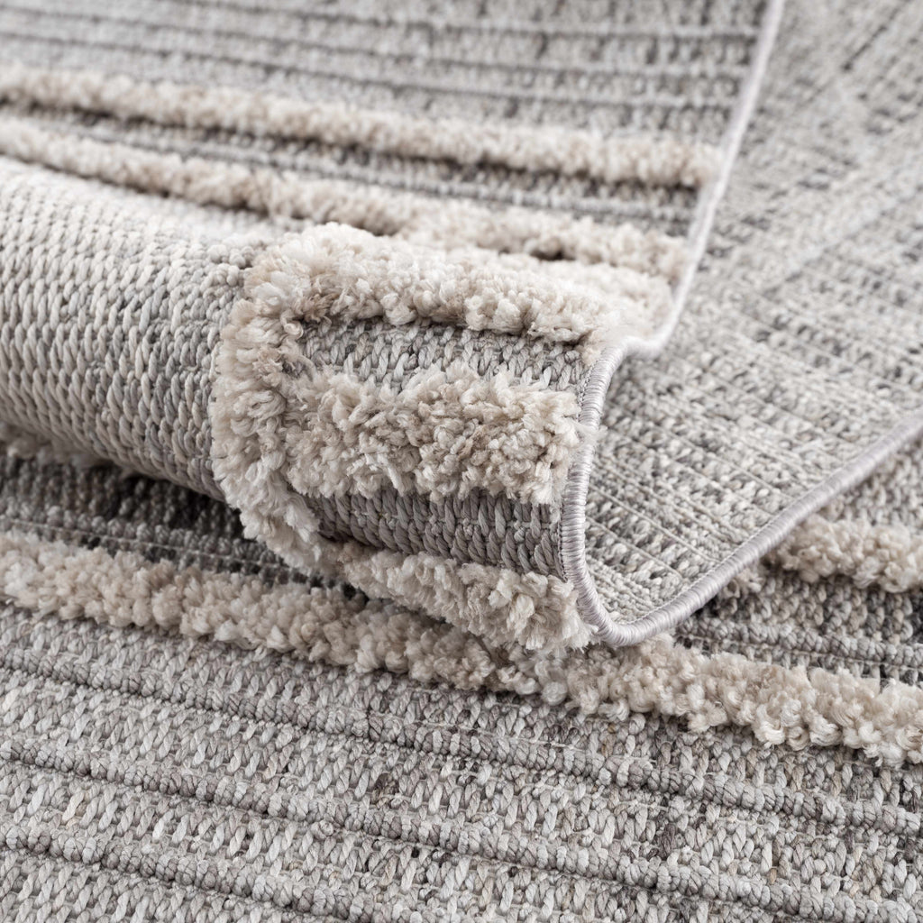 Amaga High-Low Area Rug | Diamond Pattern Design