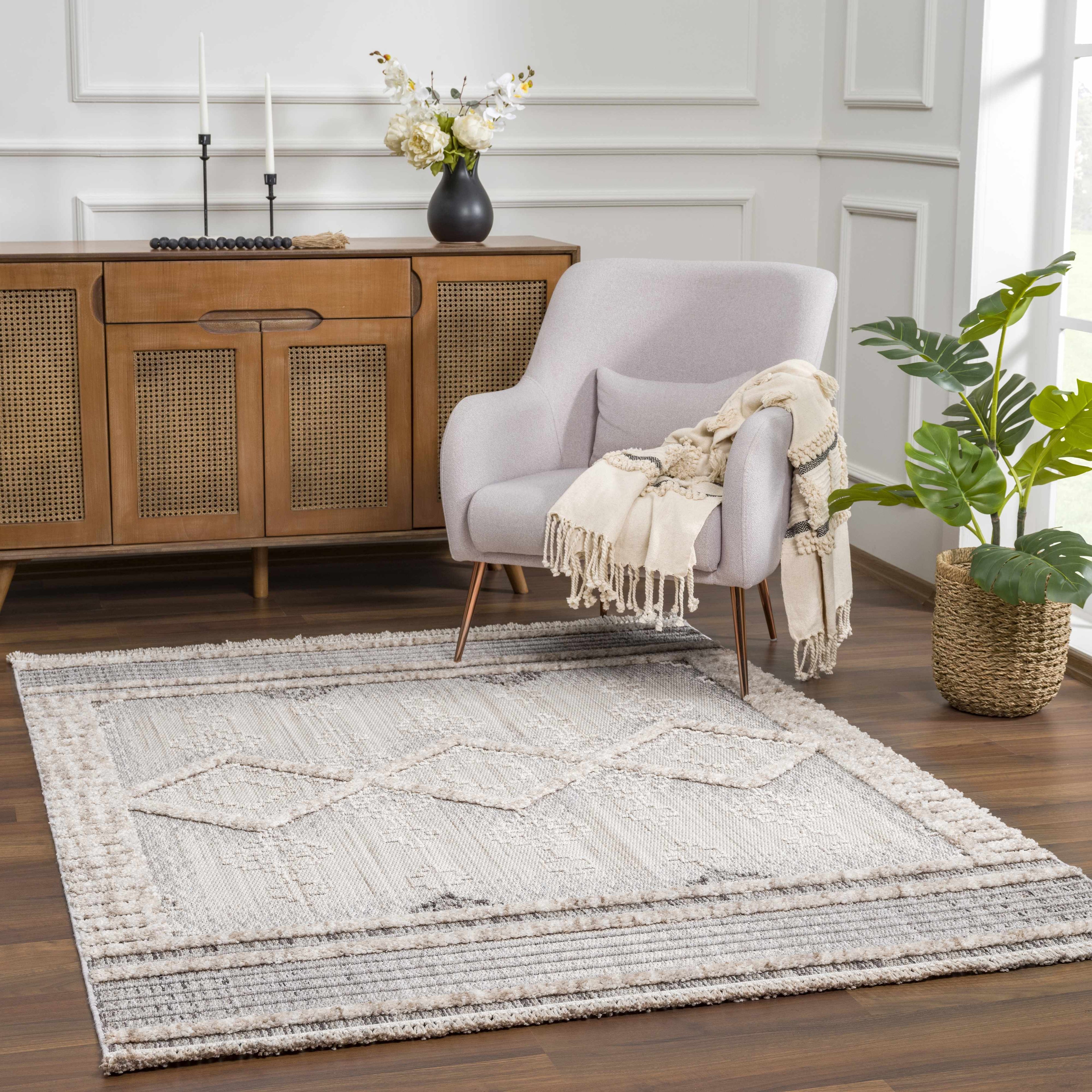 Amaga High-Low Area Rug | Diamond Pattern Design
