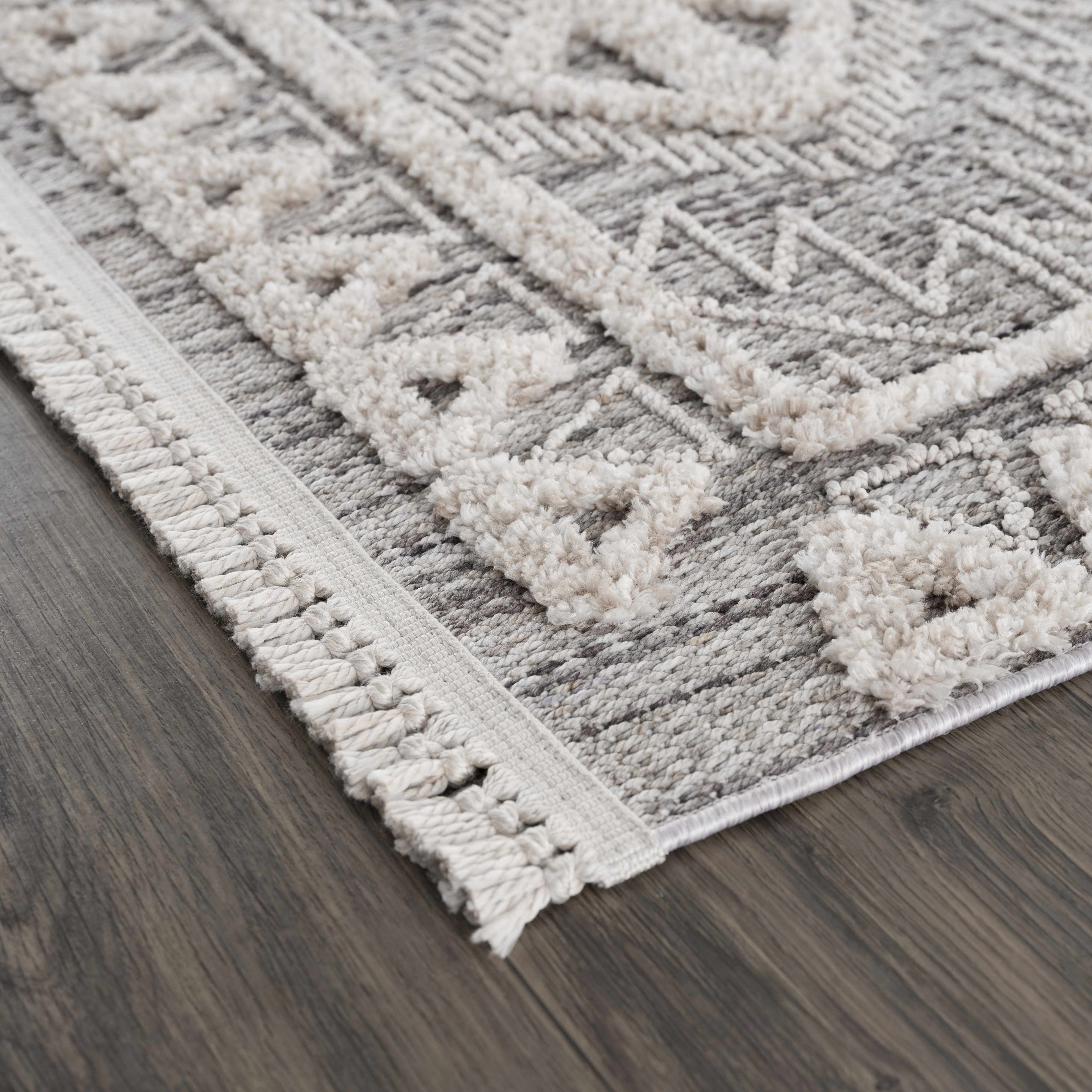 Agoo Aztec-Inspired Area Rug | Neutral Tones